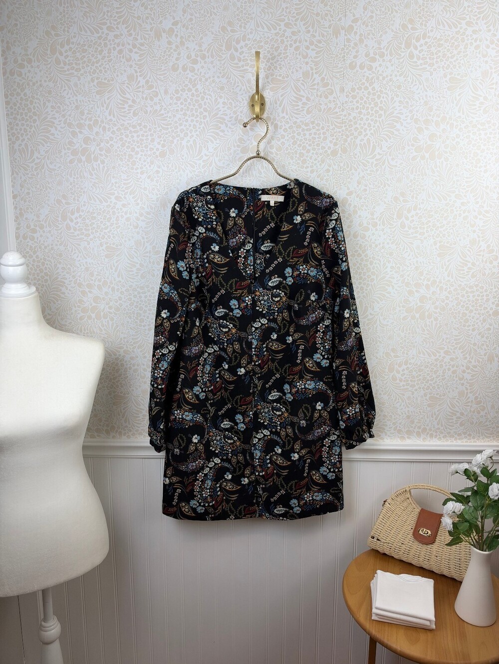 WAYF Black Floral Malone Plunge Mini Long Sleeve Shift Dress - Size - Large - Picture 2 of 7